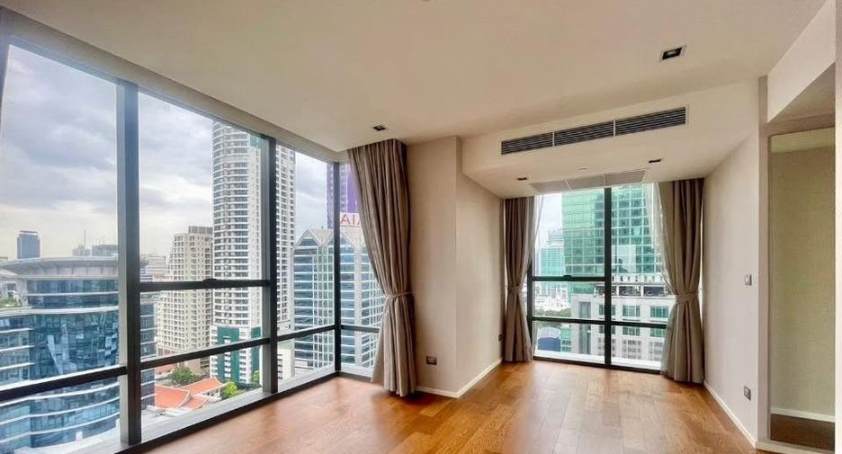 For rent 2 bedrooms condo in Sathon, Bangkok