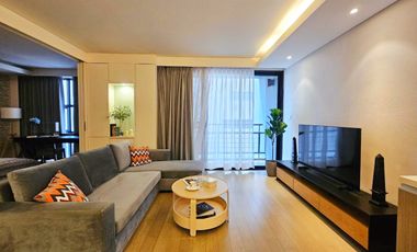 For rent and for sale 1 bed condo in Khlong Toei, Bangkok