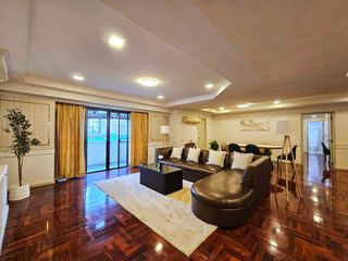 Condo en alquiler de 3 habitaciones en Watthana, Bangkok