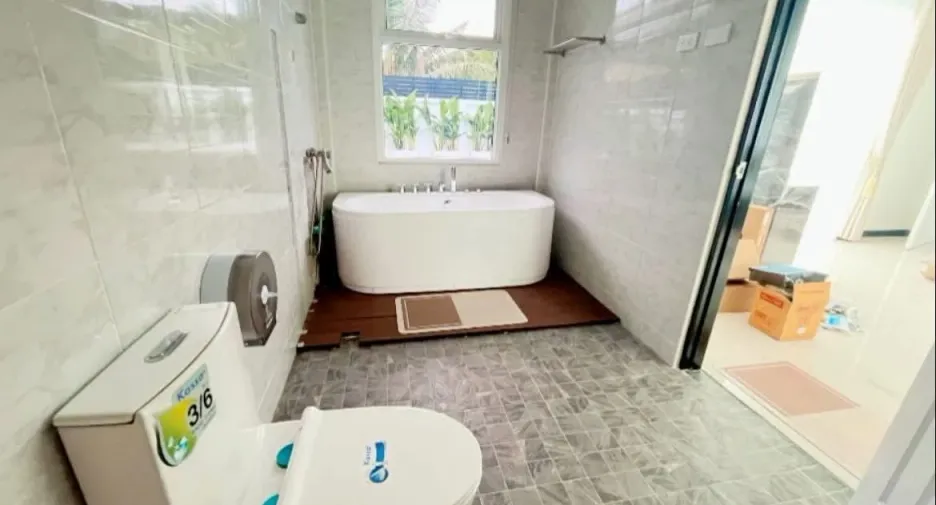 For sale 3 bedrooms villa in Huay Yai, Pattaya