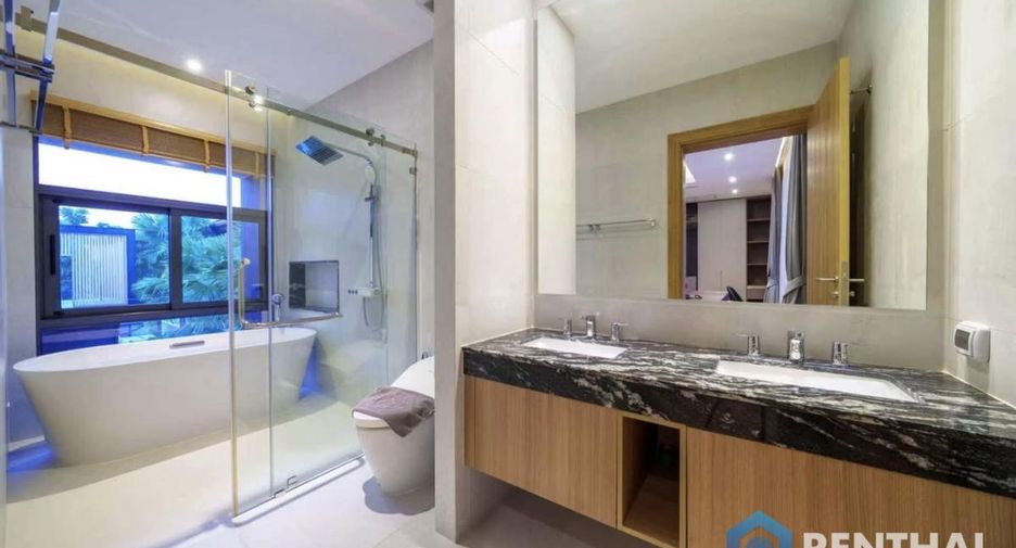 Haus zur Miete mit 5 Zimmer in Mueang Phuket, Phuket