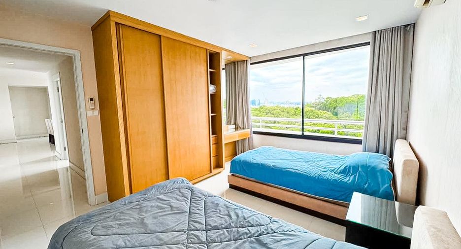 For sale 3 bedrooms condo in Bang Lamung, Chonburi