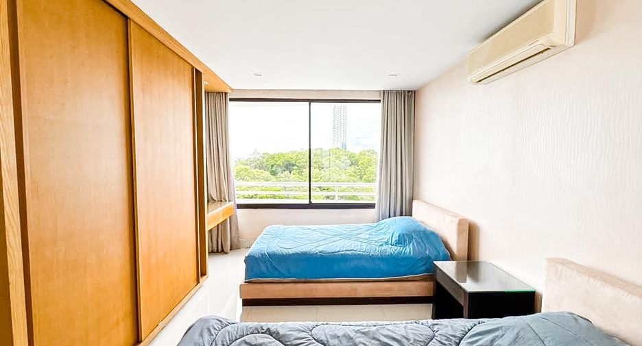 For sale 3 bedrooms condo in Bang Lamung, Chonburi