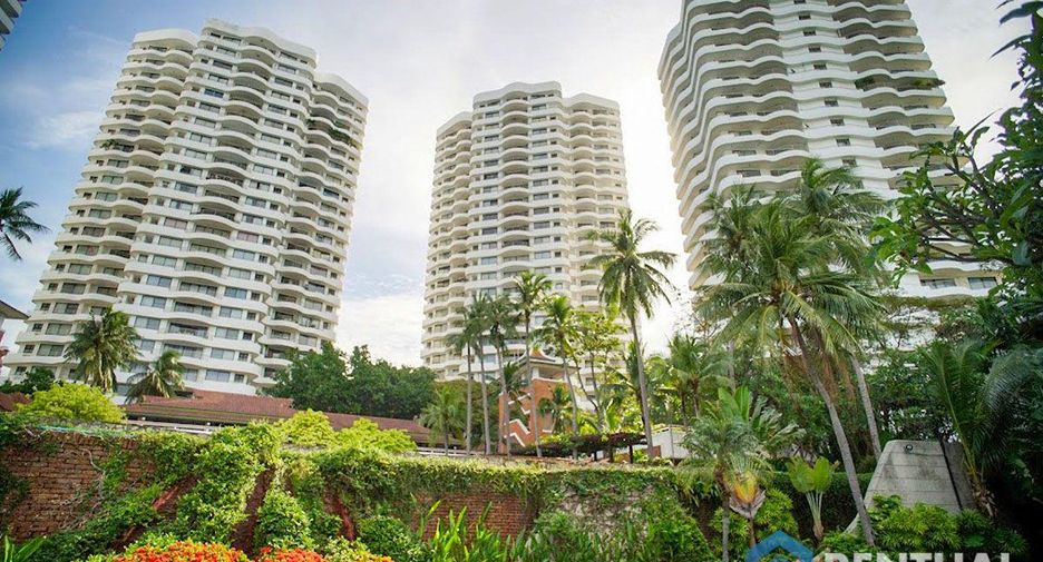 For sale 3 bedrooms condo in Bang Lamung, Chonburi