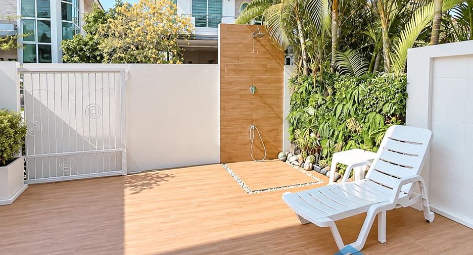 Haus zur Miete und zum Kauf mit 3 Zimmer in Mueang Phuket, Phuket