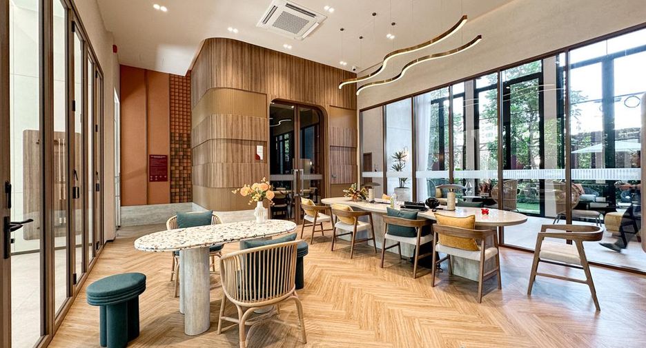 À louer et à vendre 2 chambres condo à Mueang Phuket, Phuket