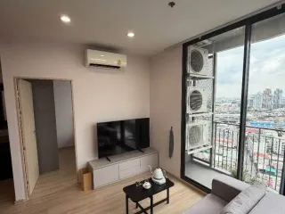 À louer 2 chambres condo à Bang Na, Bangkok