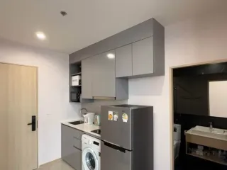 À louer 2 chambres condo à Bang Na, Bangkok