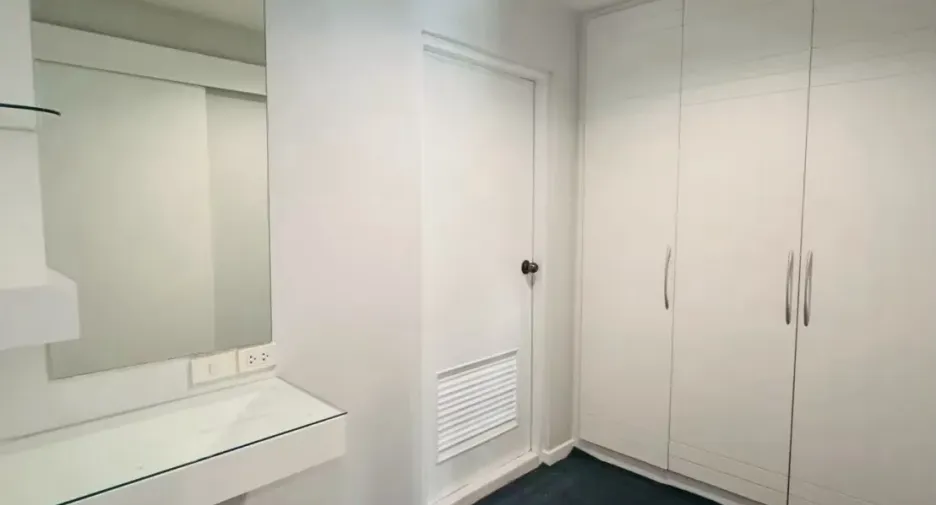 For rent studio condo in Watthana, Bangkok