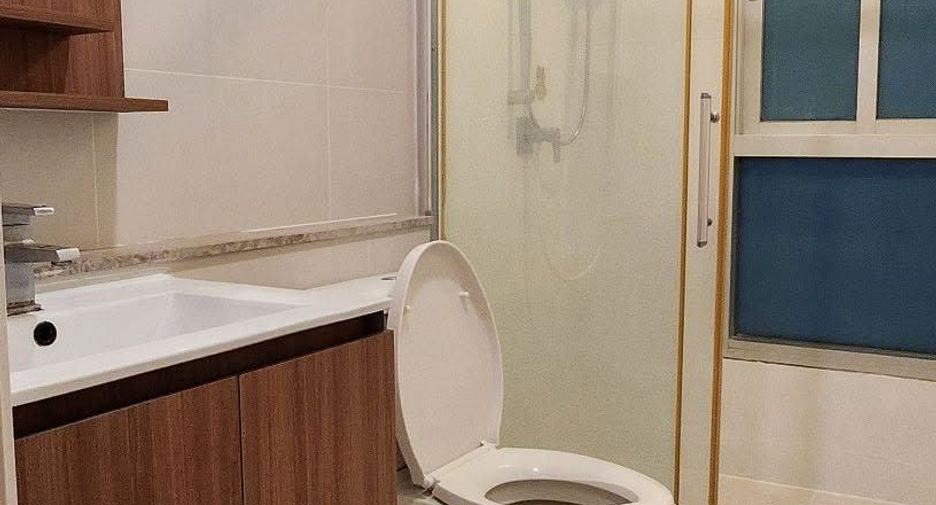 For sale 2 bedrooms condo in Yan Nawa, Bangkok