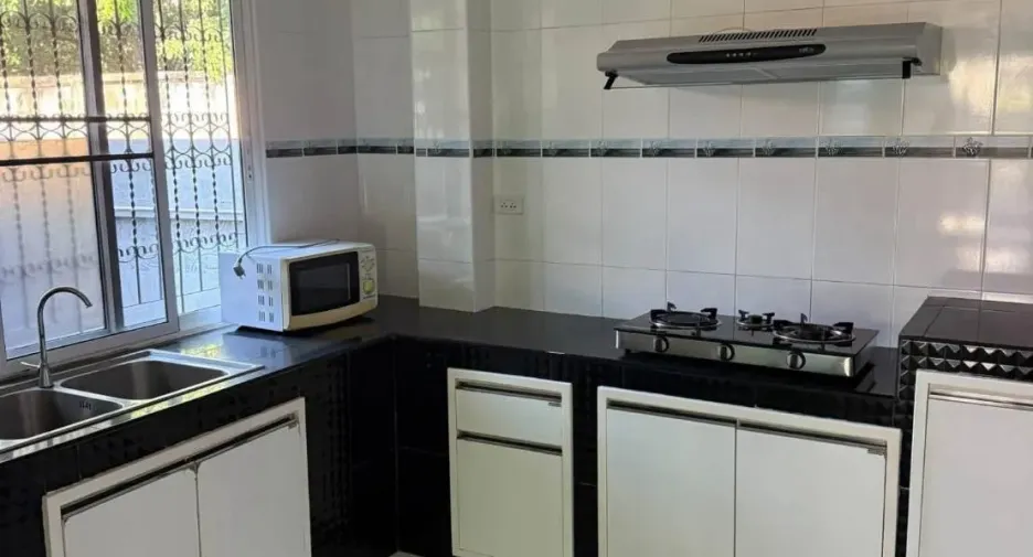 For rent 4 bedrooms house in Hang Dong, Chiang Mai
