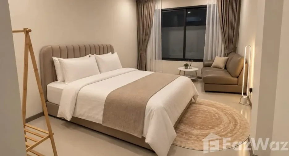 Haus zur Miete mit 3 Zimmer in Phra Khanong, Bangkok