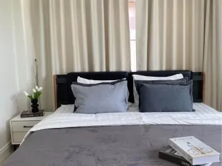 For rent 4 bedrooms house in Huai Khwang, Bangkok