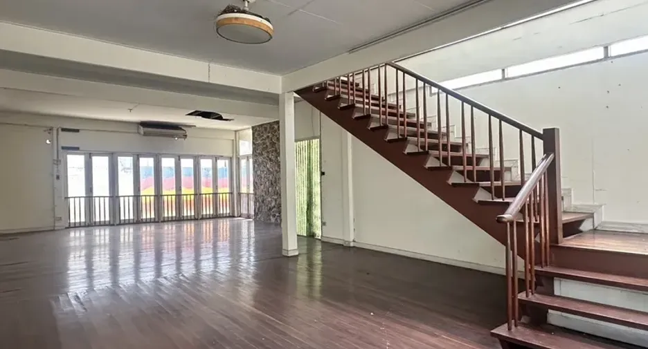 出租 1 卧室 独立屋 在 Watthana, 曼谷