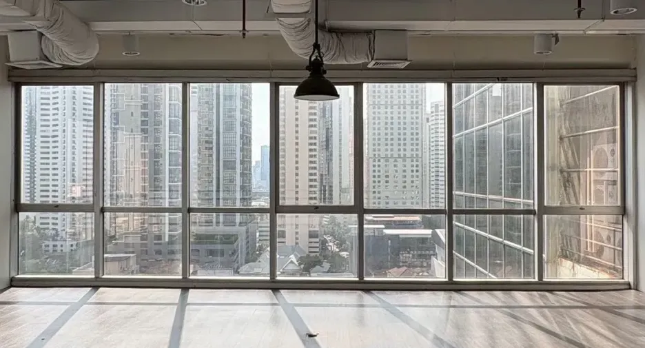 Büro zur Miete in Khlong Toei, Bangkok