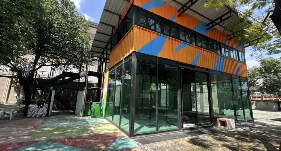 For rent warehouse in Watthana, Bangkok