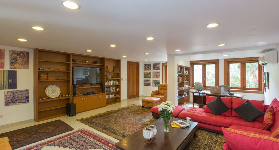 For rent そして for sale 4 ベッドルーム villa in Thalang, Phuket