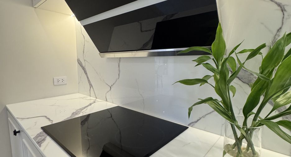 Casa en alquiler de 4 habitaciones en Mueang Phuket, Phuket
