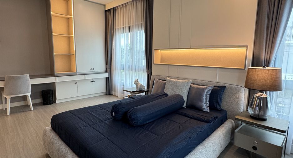 Casa en alquiler de 4 habitaciones en Mueang Phuket, Phuket