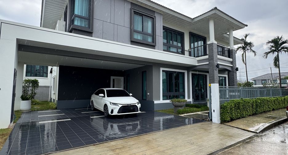 Casa en alquiler de 4 habitaciones en Mueang Phuket, Phuket