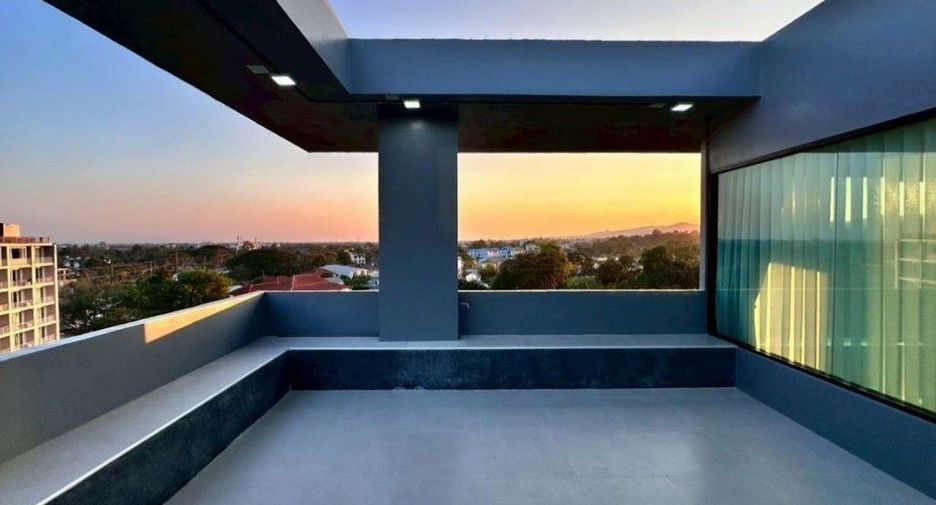 For sale 4 ベッドルーム condo in Mueang Chiang Mai, Chiang Mai