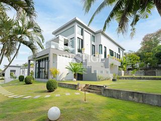 For sale 6 ベッドルーム house in Bang Lamung, Chonburi
