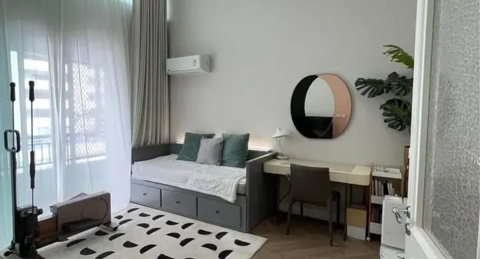 For rent 3 bedrooms condo in Watthana, Bangkok