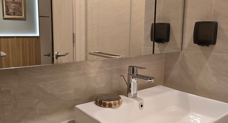 For rent 1 bed condo in Watthana, Bangkok