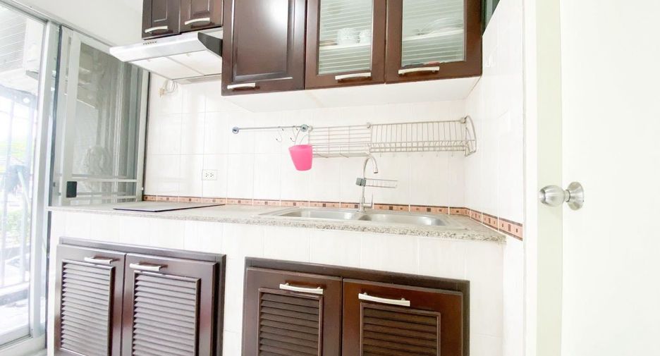 For rent 2 bedrooms condo in Lat Krabang, Bangkok