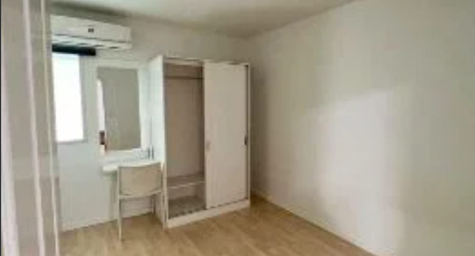 For rent 2 bedrooms condo in Lat Krabang, Bangkok