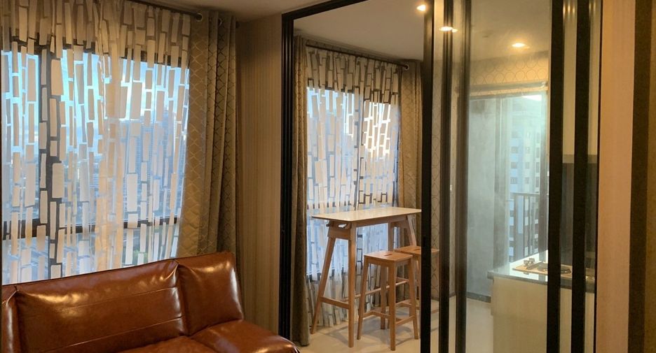À louer 1 chambre condo à Watthana, Bangkok