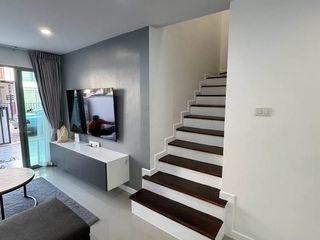 À louer 3 chambres maison à Bang Lamung, Chonburi