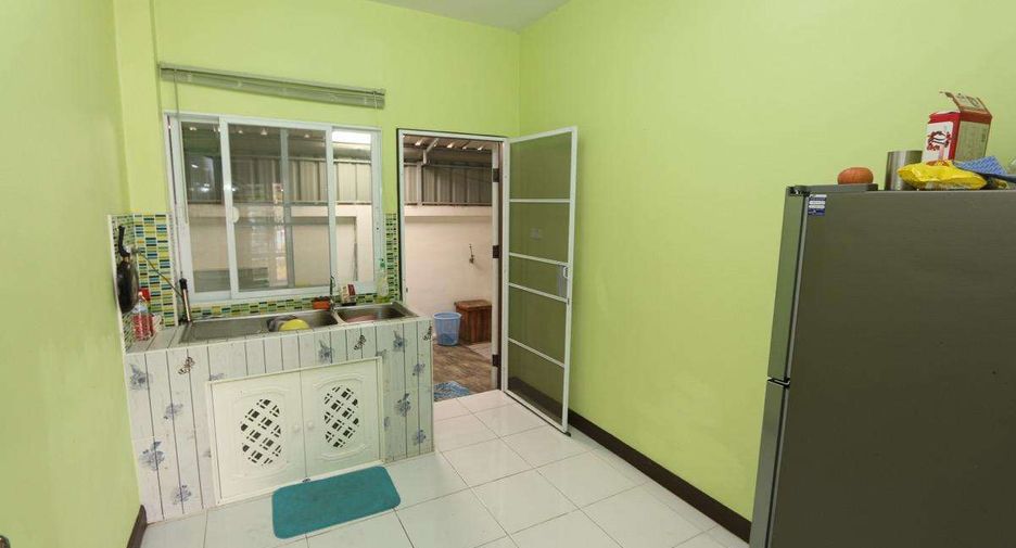 For rent 3 bedrooms house in San Kamphaeng, Chiang Mai