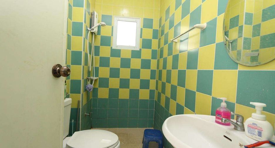 For rent 3 bedrooms house in San Kamphaeng, Chiang Mai