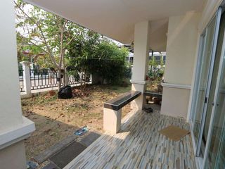 For rent 3 bedrooms house in San Kamphaeng, Chiang Mai