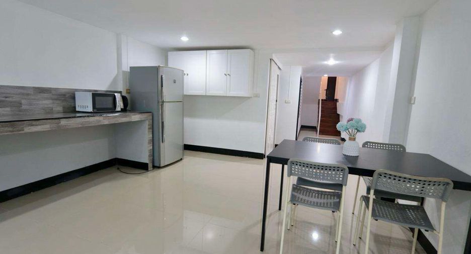 For rent 2 bedrooms house in Mueang Chiang Mai, Chiang Mai