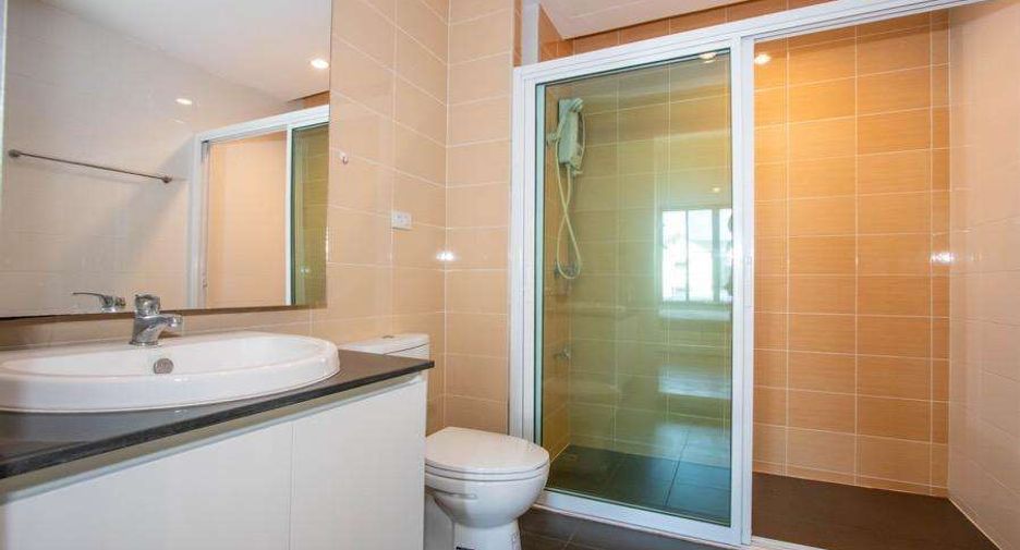 For sale 2 ベッドルーム condo in Mueang Chiang Mai, Chiang Mai