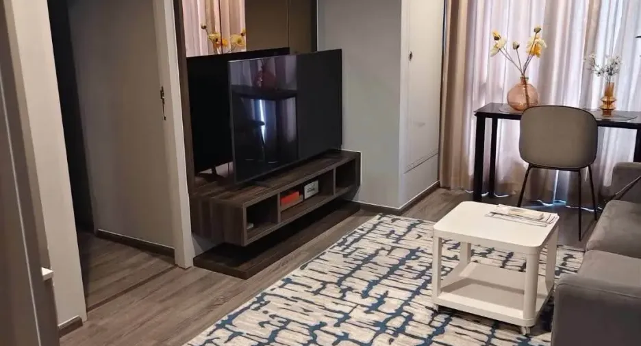 For rent 1 bed condo in Khlong Toei, Bangkok