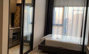 Wohnung zur Miete mit 1 Zimmer in Huai Khwang, Bangkok