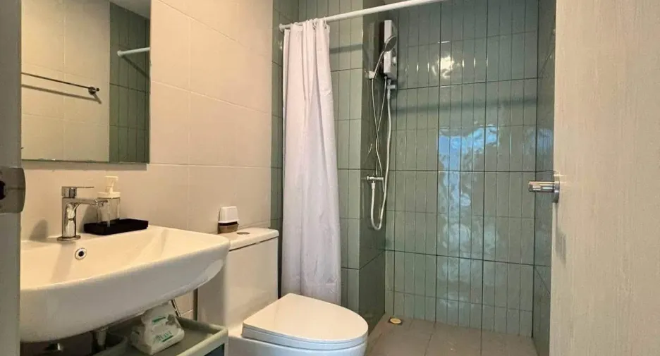 À louer studio condo à Bang Khae, Bangkok