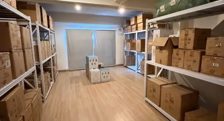 出售 3 卧室 独立屋 在 Phra Khanong, 曼谷