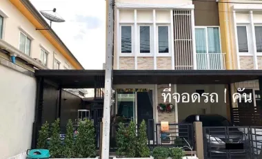 For rent 4 bedrooms townhouse in Bang Phli, Samut Prakan