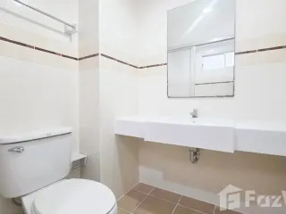 À vendre studio condo à Huai Khwang, Bangkok