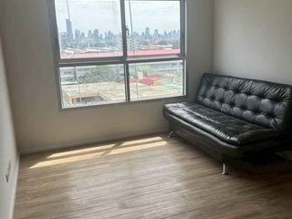 Wohnung zum Kauf mit 2 Zimmer in Rat Burana, Bangkok