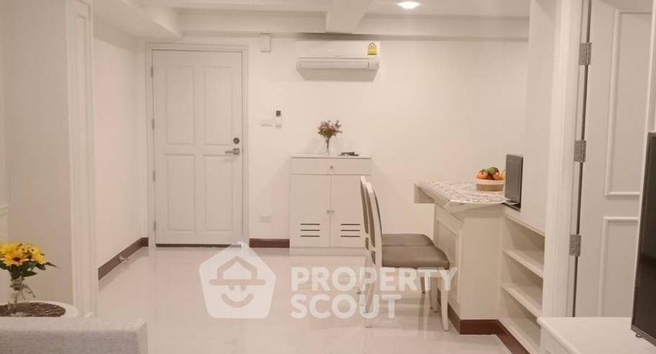 For rent 1 bed apartment in Khlong Toei, Bangkok