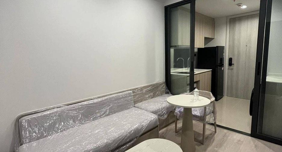 For rent 1 bed condo in Khlong San, Bangkok