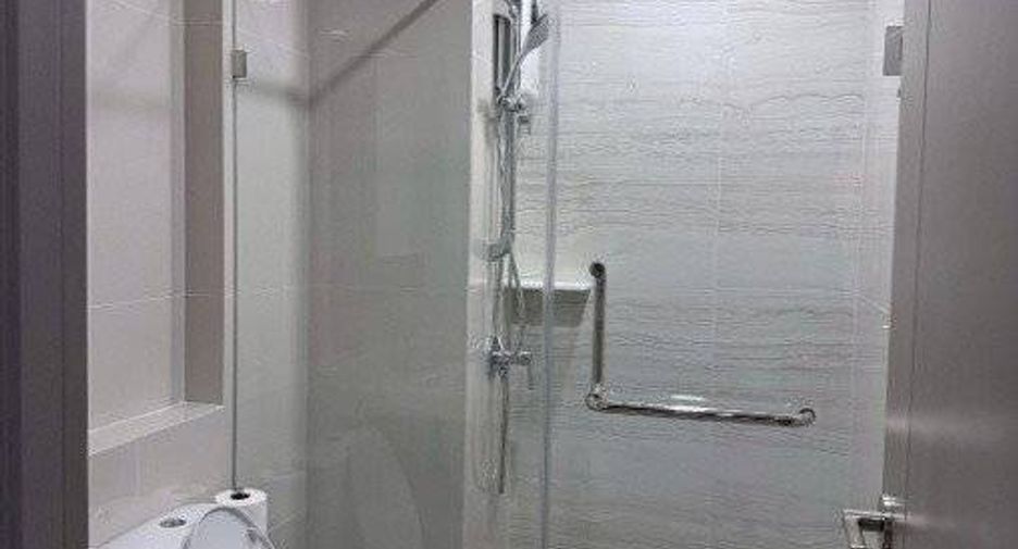 Condo en alquiler de 1 habitaciones en Phra Khanong, Bangkok