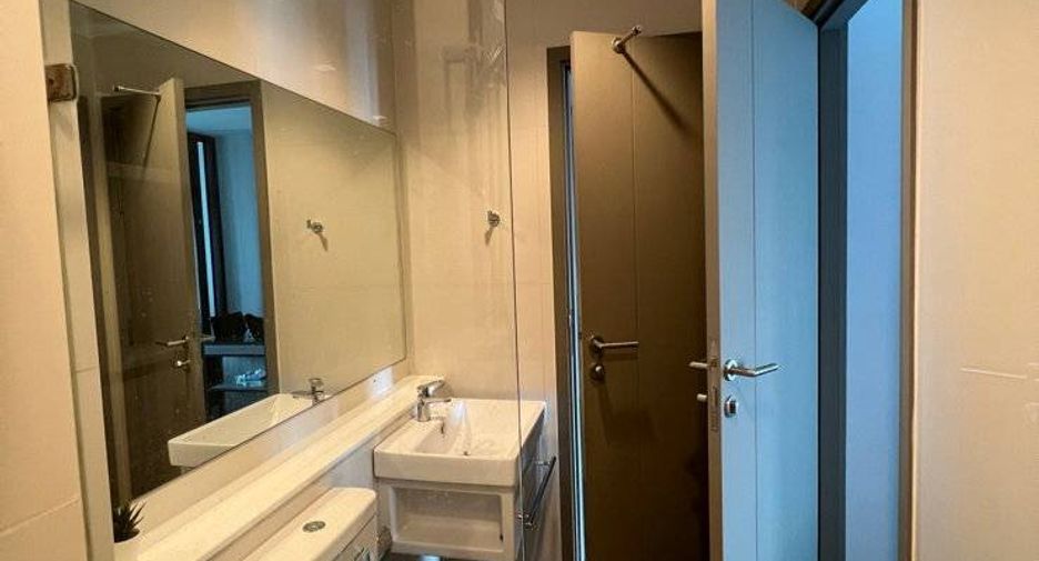 For rent 1 bed condo in Huai Khwang, Bangkok