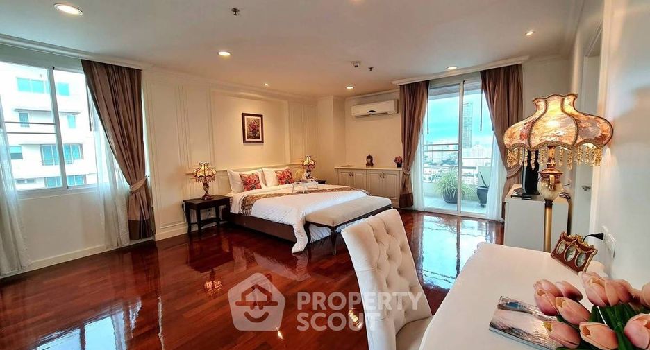 Apartamento en alquiler de 4 habitaciones en Watthana, Bangkok