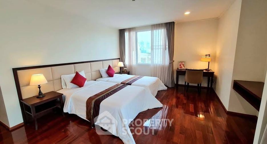 Apartamento en alquiler de 3 habitaciones en Watthana, Bangkok